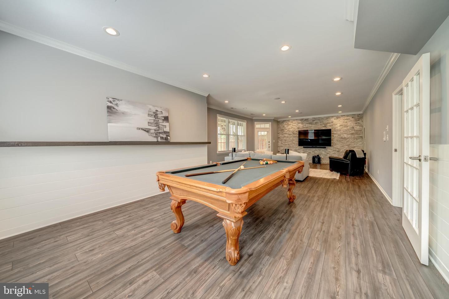43688 LEES MILL SQ, LEESBURG, Virginia 20176, 5 Bedrooms Bedrooms, ,4 BathroomsBathrooms,Residential,For sale,43688 LEES MILL SQ,VALO2097212 MLS # VALO2097212