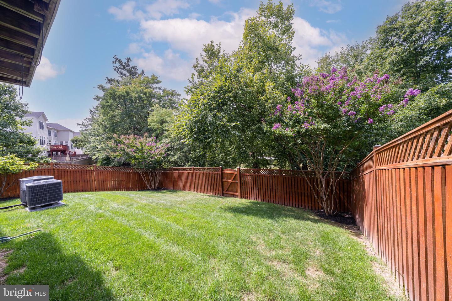 43688 LEES MILL SQ, LEESBURG, Virginia 20176, 5 Bedrooms Bedrooms, ,4 BathroomsBathrooms,Residential,For sale,43688 LEES MILL SQ,VALO2097212 MLS # VALO2097212