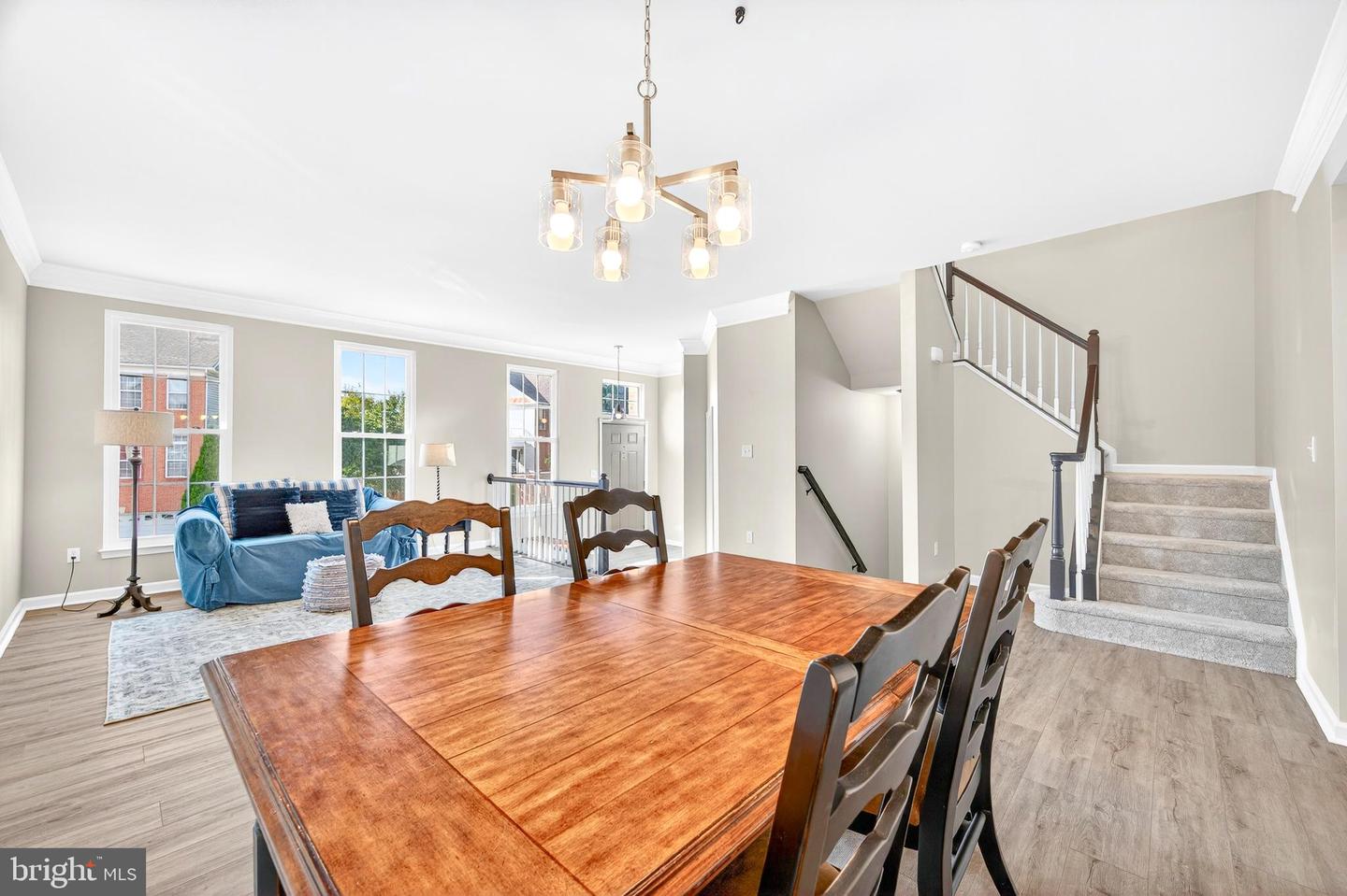43877 SANDBURG SQ, ASHBURN, Virginia 20147, 3 Bedrooms Bedrooms, ,2 BathroomsBathrooms,Residential,For sale,43877 SANDBURG SQ,VALO2097792 MLS # VALO2097792