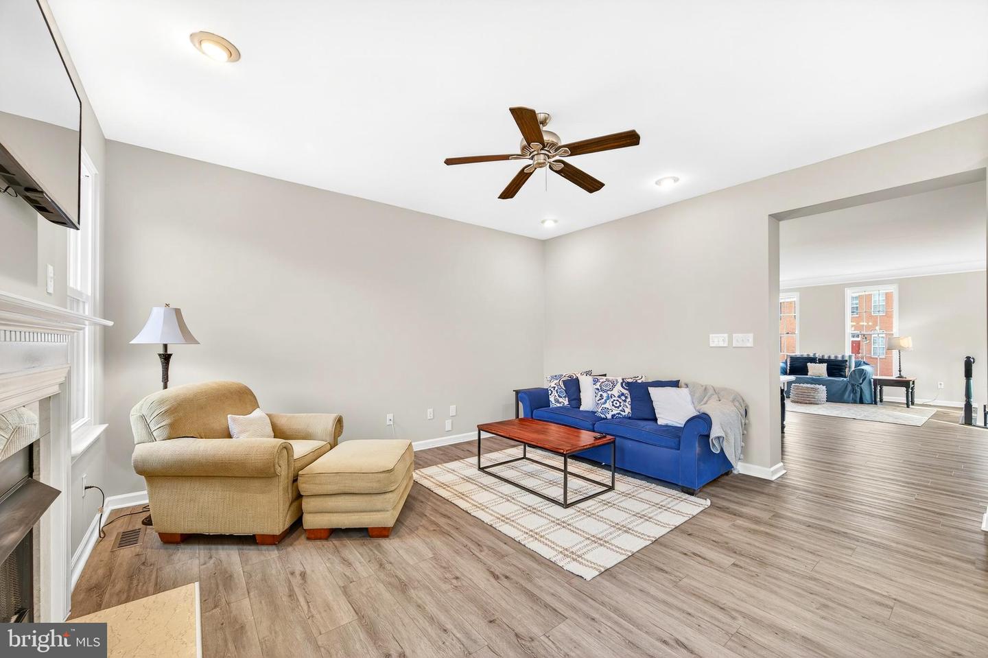 43877 SANDBURG SQ, ASHBURN, Virginia 20147, 3 Bedrooms Bedrooms, ,2 BathroomsBathrooms,Residential,For sale,43877 SANDBURG SQ,VALO2097792 MLS # VALO2097792