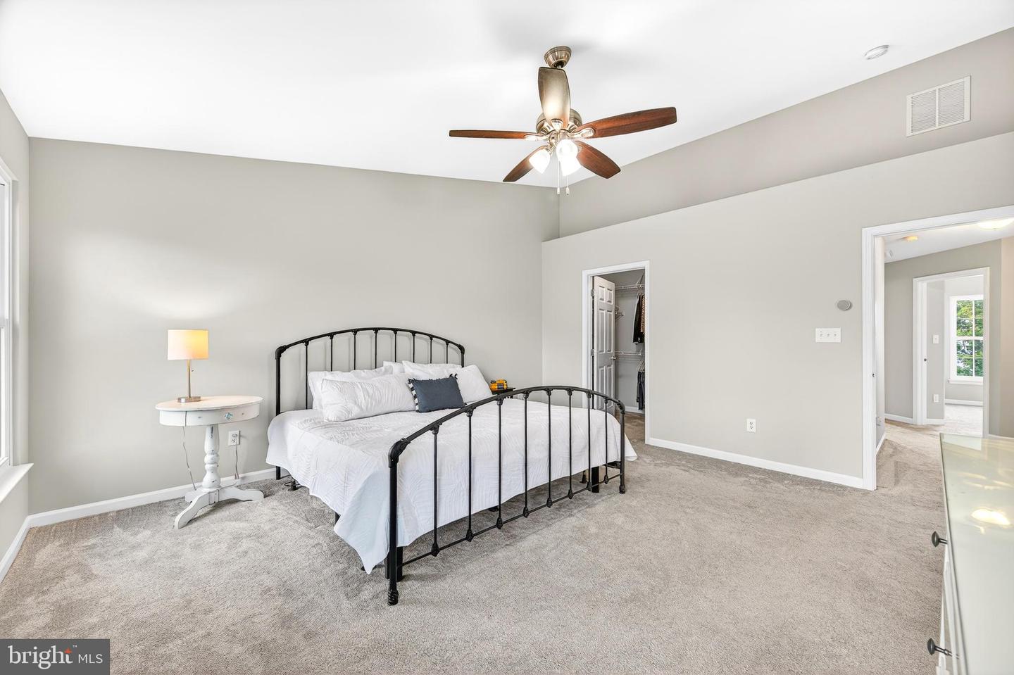43877 SANDBURG SQ, ASHBURN, Virginia 20147, 3 Bedrooms Bedrooms, ,2 BathroomsBathrooms,Residential,For sale,43877 SANDBURG SQ,VALO2097792 MLS # VALO2097792