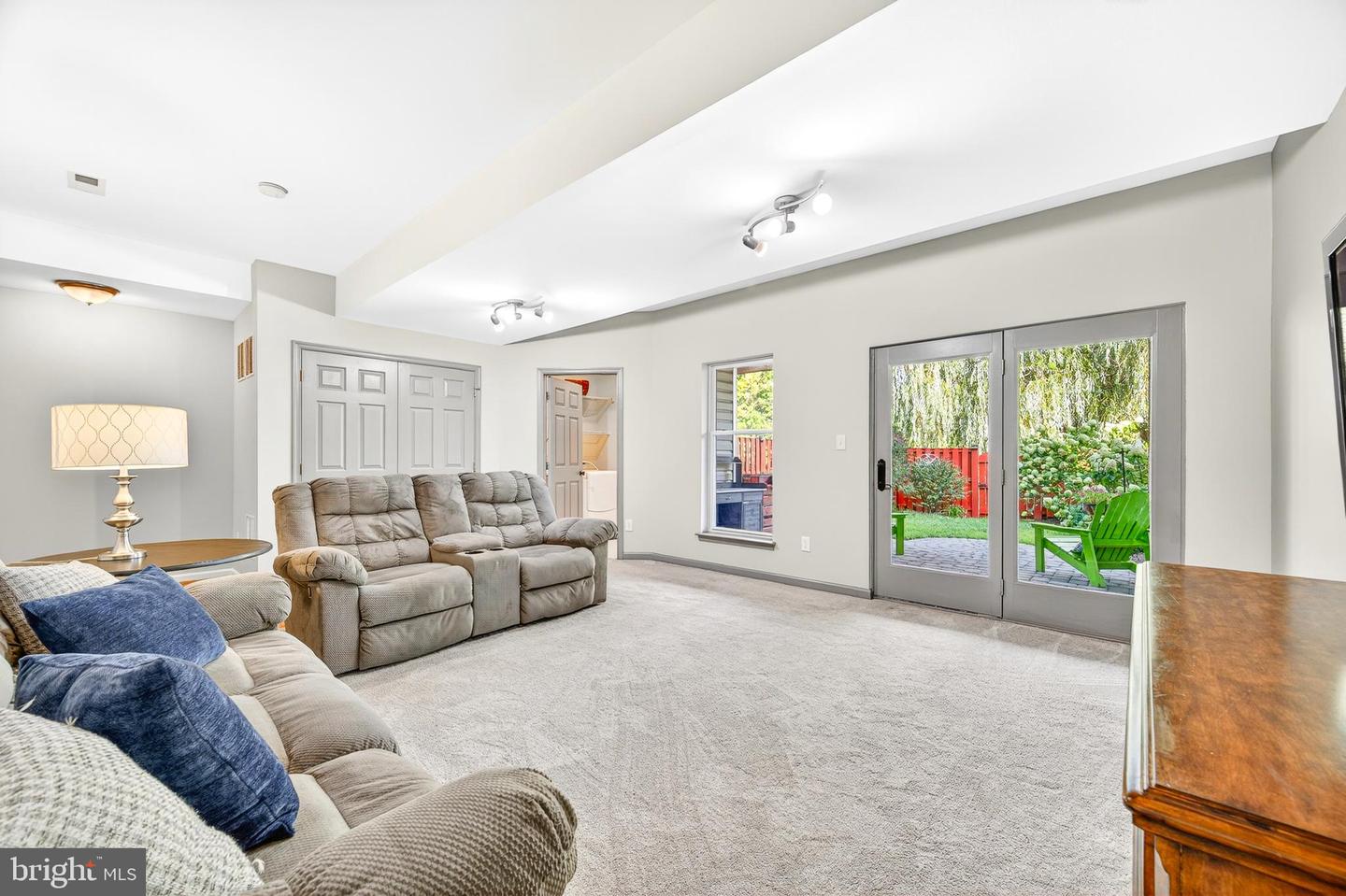 43877 SANDBURG SQ, ASHBURN, Virginia 20147, 3 Bedrooms Bedrooms, ,2 BathroomsBathrooms,Residential,For sale,43877 SANDBURG SQ,VALO2097792 MLS # VALO2097792
