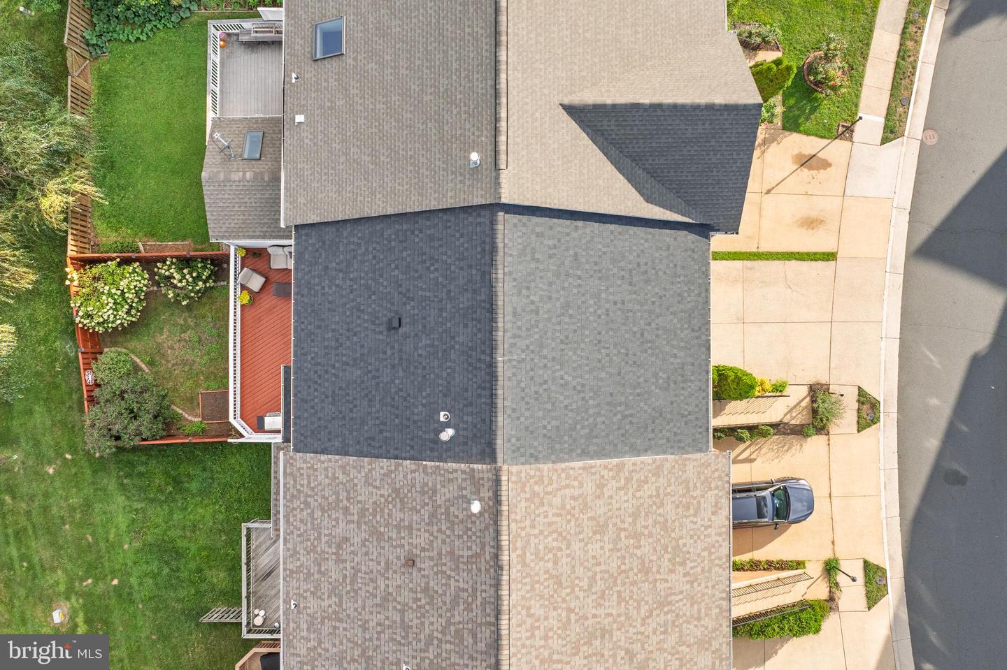 43877 SANDBURG SQ, ASHBURN, Virginia 20147, 3 Bedrooms Bedrooms, ,2 BathroomsBathrooms,Residential,For sale,43877 SANDBURG SQ,VALO2097792 MLS # VALO2097792