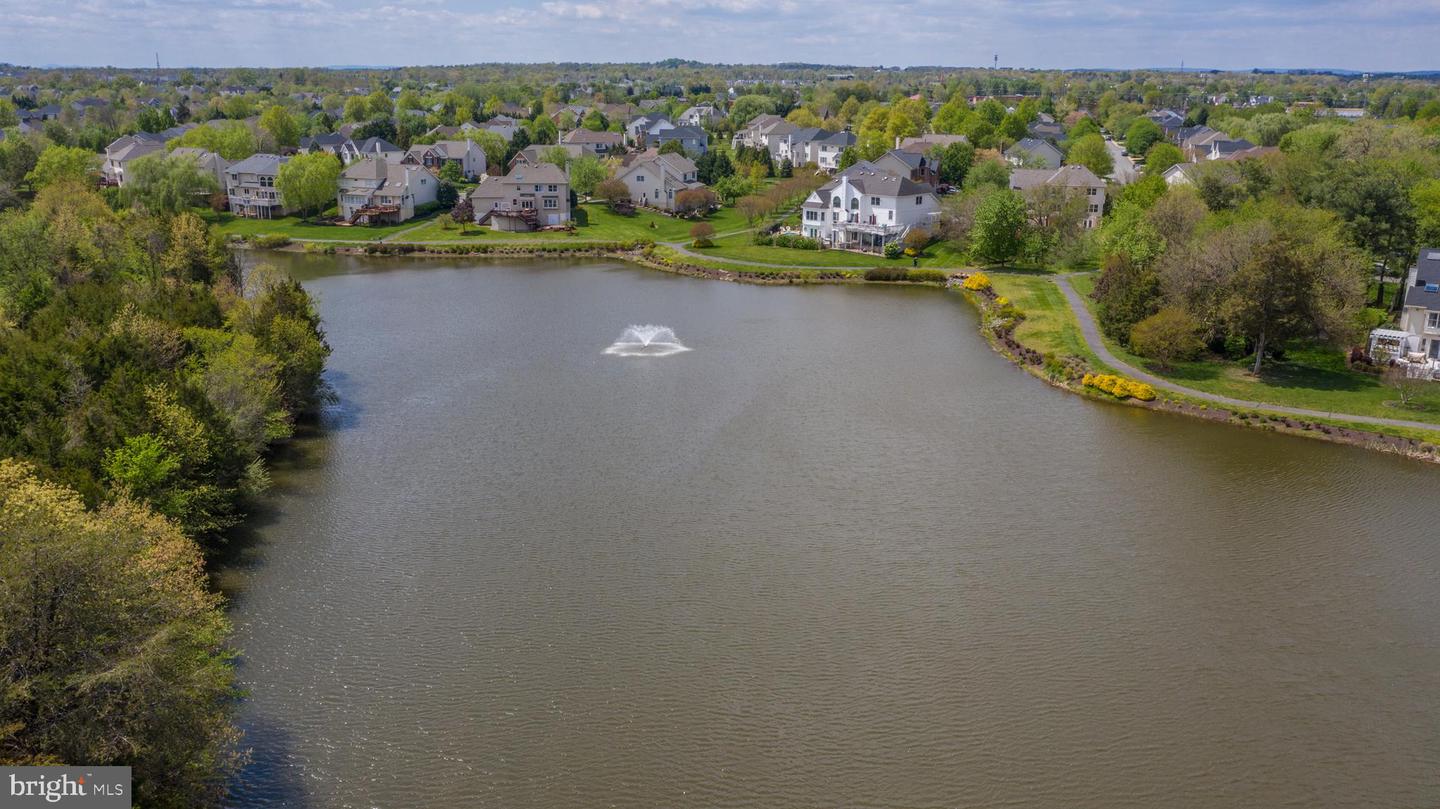 43877 SANDBURG SQ, ASHBURN, Virginia 20147, 3 Bedrooms Bedrooms, ,2 BathroomsBathrooms,Residential,For sale,43877 SANDBURG SQ,VALO2097792 MLS # VALO2097792