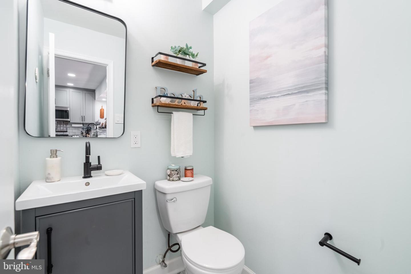 1657-B N VAN DORN ST, ALEXANDRIA, Virginia 22304, 3 Bedrooms Bedrooms, ,2 BathroomsBathrooms,Residential,For sale,1657-B N VAN DORN ST,VAAX2047036 MLS # VAAX2047036