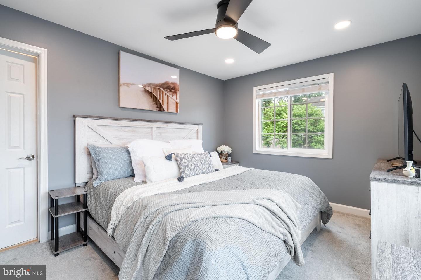 1657-B N VAN DORN ST, ALEXANDRIA, Virginia 22304, 3 Bedrooms Bedrooms, ,2 BathroomsBathrooms,Residential,For sale,1657-B N VAN DORN ST,VAAX2047036 MLS # VAAX2047036