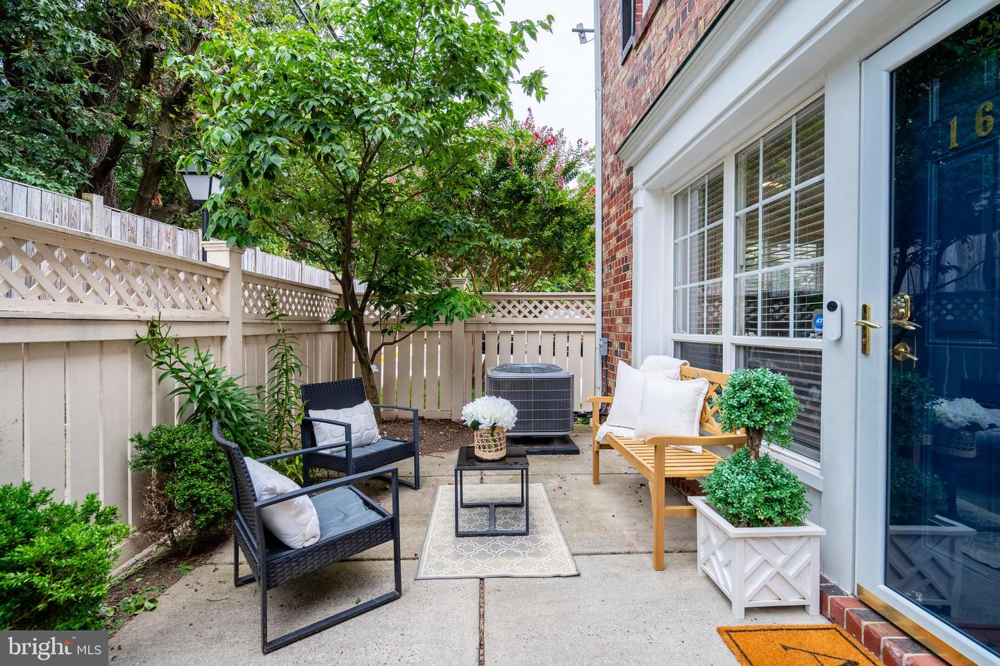 1657-B N VAN DORN ST, ALEXANDRIA, Virginia 22304, 3 Bedrooms Bedrooms, ,2 BathroomsBathrooms,Residential,For sale,1657-B N VAN DORN ST,VAAX2047036 MLS # VAAX2047036