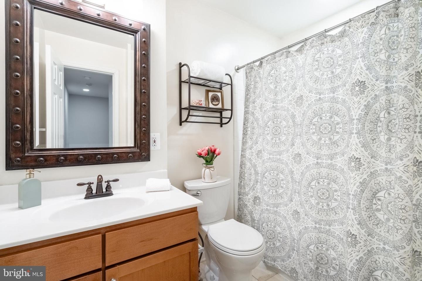 1657-B N VAN DORN ST, ALEXANDRIA, Virginia 22304, 3 Bedrooms Bedrooms, ,2 BathroomsBathrooms,Residential,For sale,1657-B N VAN DORN ST,VAAX2047036 MLS # VAAX2047036