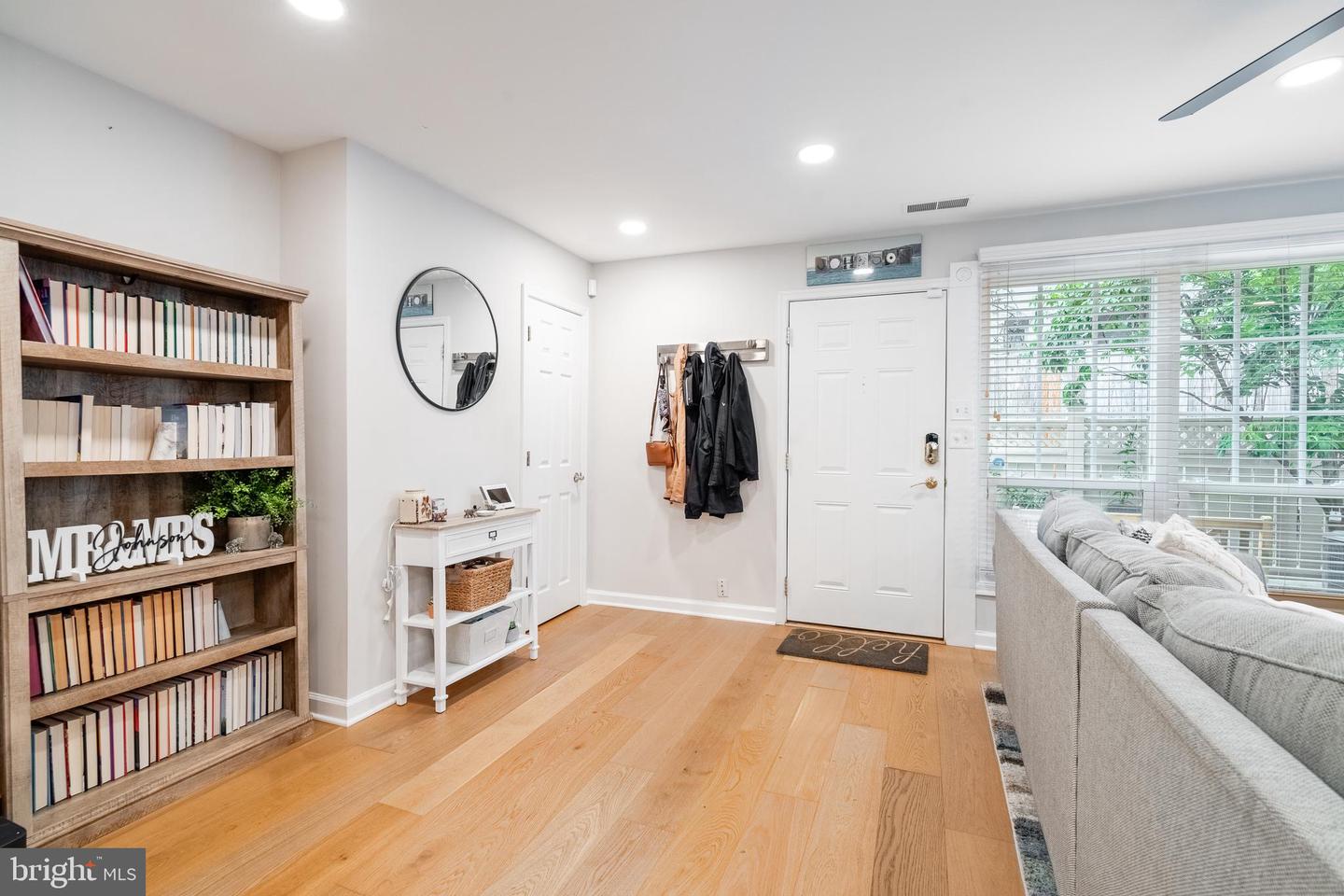 1657-B N VAN DORN ST, ALEXANDRIA, Virginia 22304, 3 Bedrooms Bedrooms, ,2 BathroomsBathrooms,Residential,For sale,1657-B N VAN DORN ST,VAAX2047036 MLS # VAAX2047036