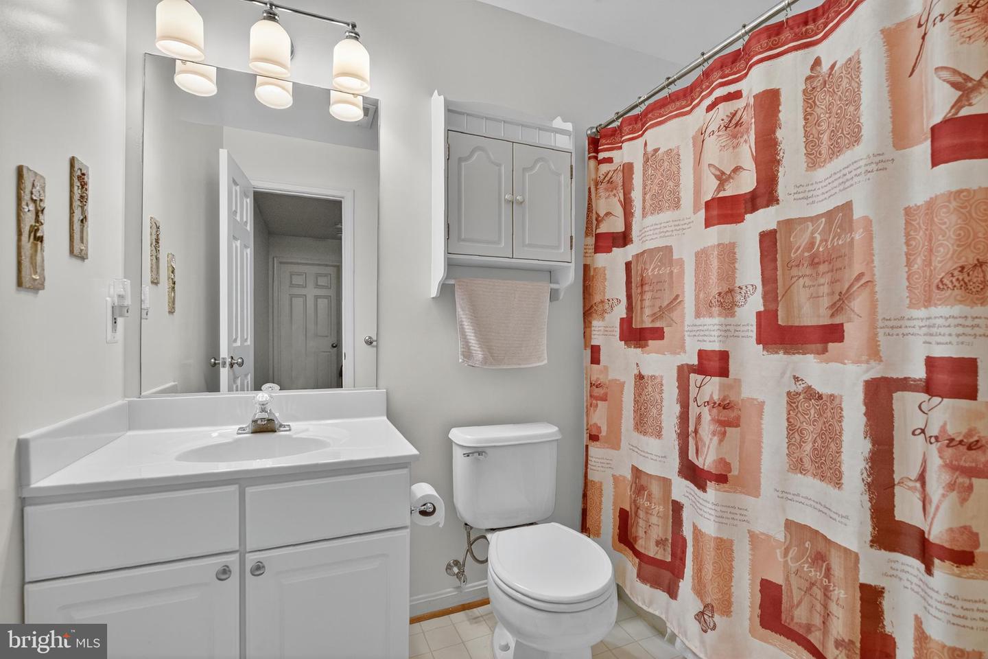 811 CASLA CT SE, LEESBURG, Virginia 20175, 4 Bedrooms Bedrooms, ,3 BathroomsBathrooms,Residential,For sale,811 CASLA CT SE,VALO2101182 MLS # VALO2101182