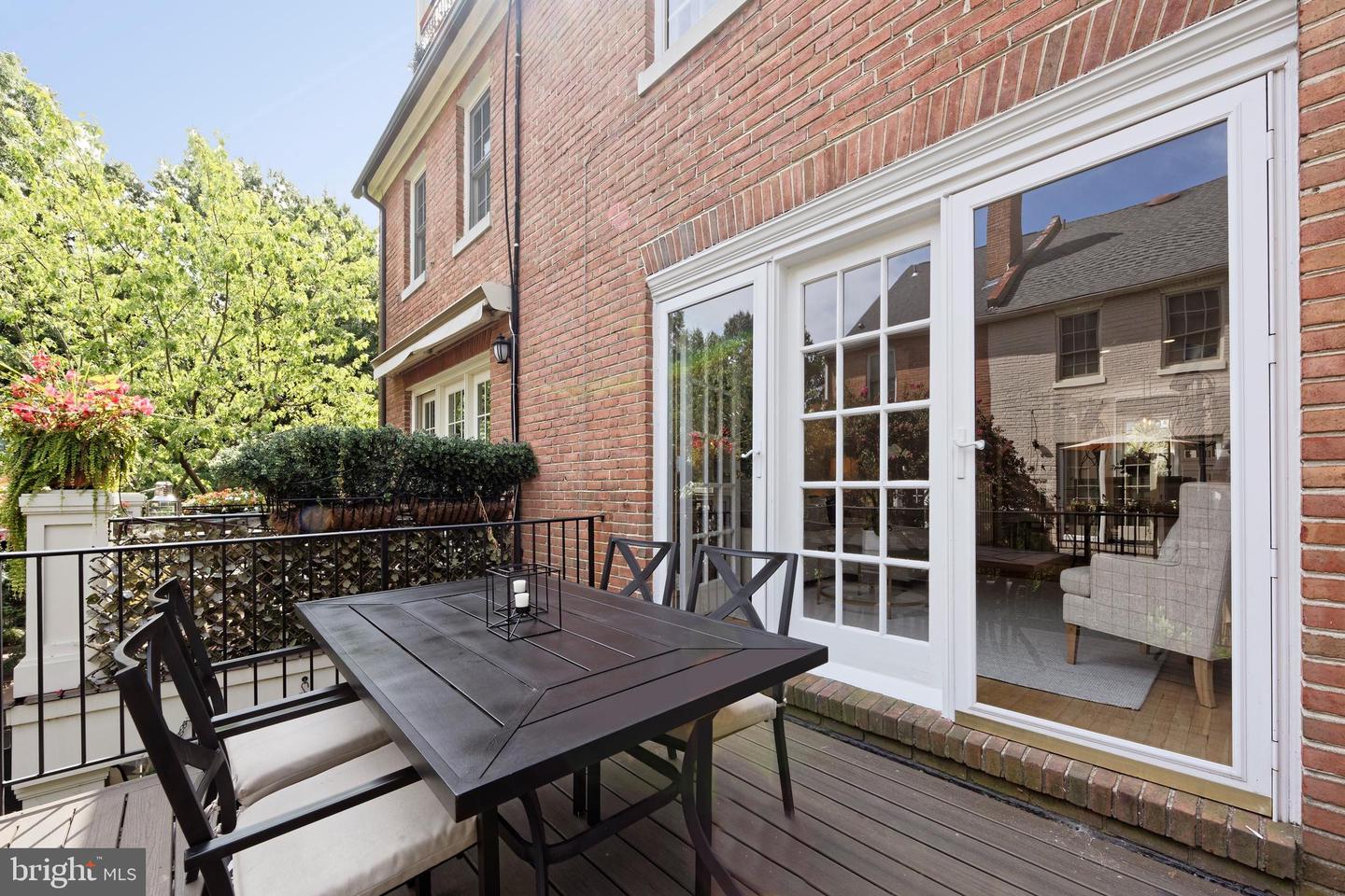 103 FRANKLIN ST, ALEXANDRIA, Virginia 22314, 4 Bedrooms Bedrooms, ,4 BathroomsBathrooms,Residential,For sale,103 FRANKLIN ST,VAAX2047296 MLS # VAAX2047296
