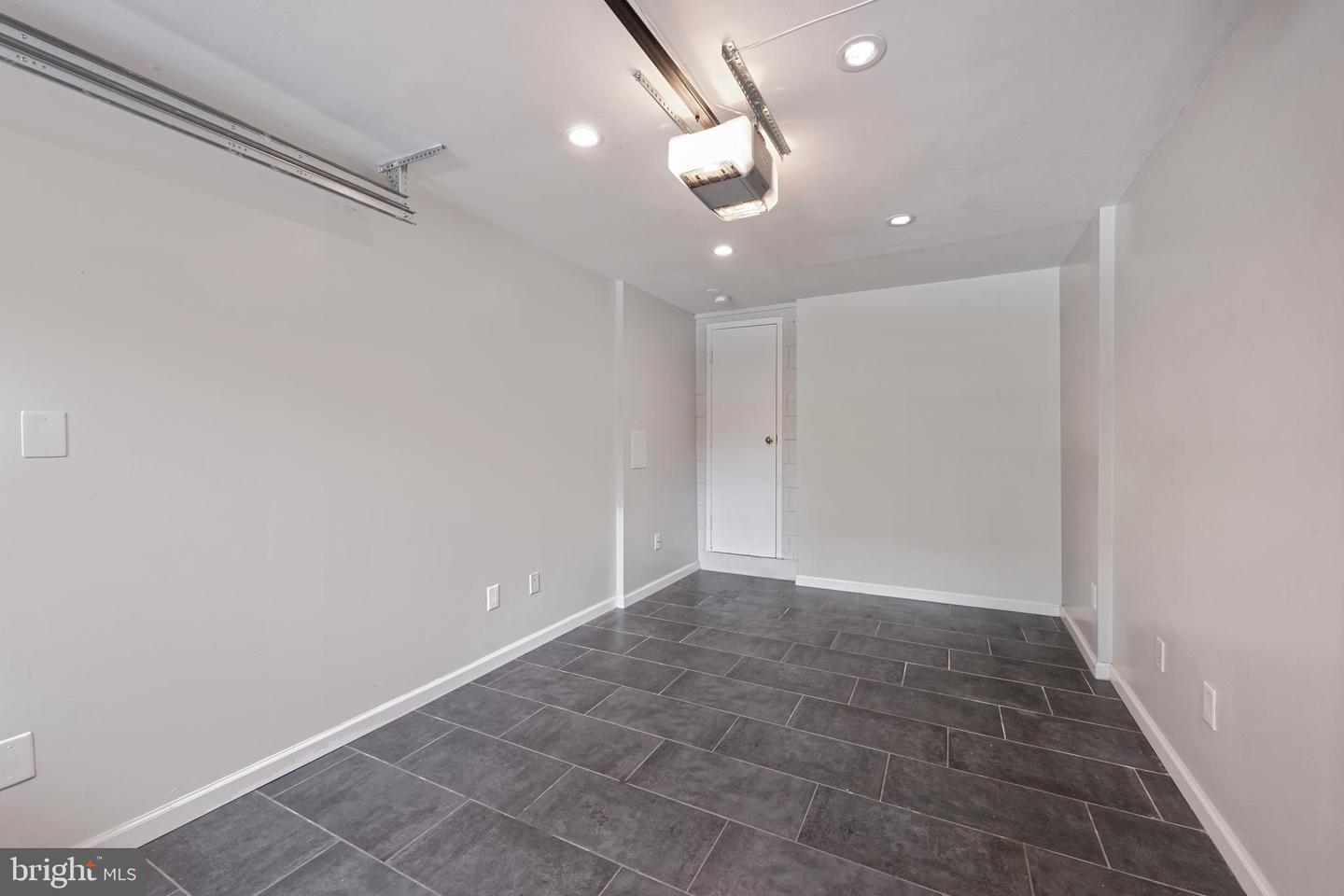 103 FRANKLIN ST, ALEXANDRIA, Virginia 22314, 4 Bedrooms Bedrooms, ,4 BathroomsBathrooms,Residential,For sale,103 FRANKLIN ST,VAAX2047296 MLS # VAAX2047296