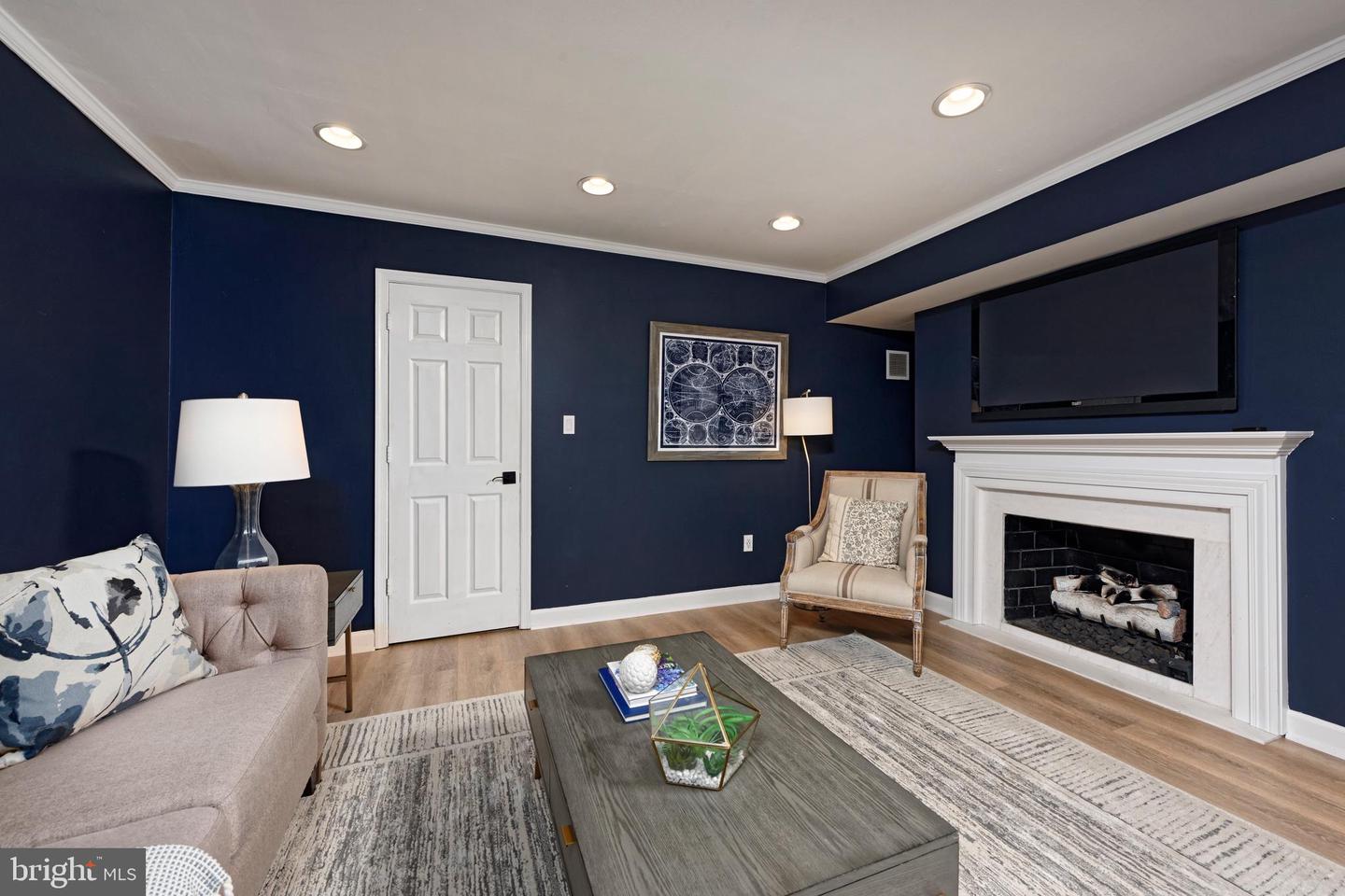103 FRANKLIN ST, ALEXANDRIA, Virginia 22314, 4 Bedrooms Bedrooms, ,4 BathroomsBathrooms,Residential,For sale,103 FRANKLIN ST,VAAX2047296 MLS # VAAX2047296
