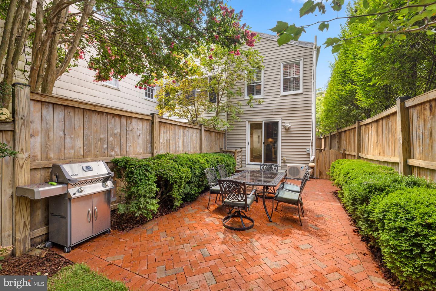 1653 35TH ST NW, WASHINGTON, District Of Columbia 20007, 3 Bedrooms Bedrooms, ,1 BathroomBathrooms,Residential,For sale,1653 35TH ST NW,DCDC2209634 MLS # DCDC2209634