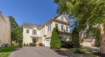 21997 STONESTILE PL, BROADLANDS, Virginia 20148, 4 Bedrooms Bedrooms, ,2 BathroomsBathrooms,Residential,For sale,21997 STONESTILE PL,VALO2101990 MLS # VALO2101990