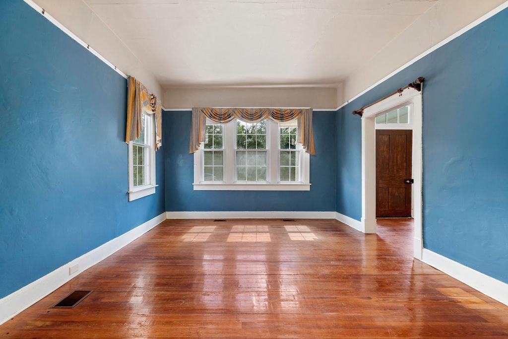 745 ALBEVANNA SPRING RD, SCOTTSVILLE, Virginia 24590, 5 Bedrooms Bedrooms, ,2 BathroomsBathrooms,Residential,Belle Haven Farm,745 ALBEVANNA SPRING RD,668632 MLS # 668632