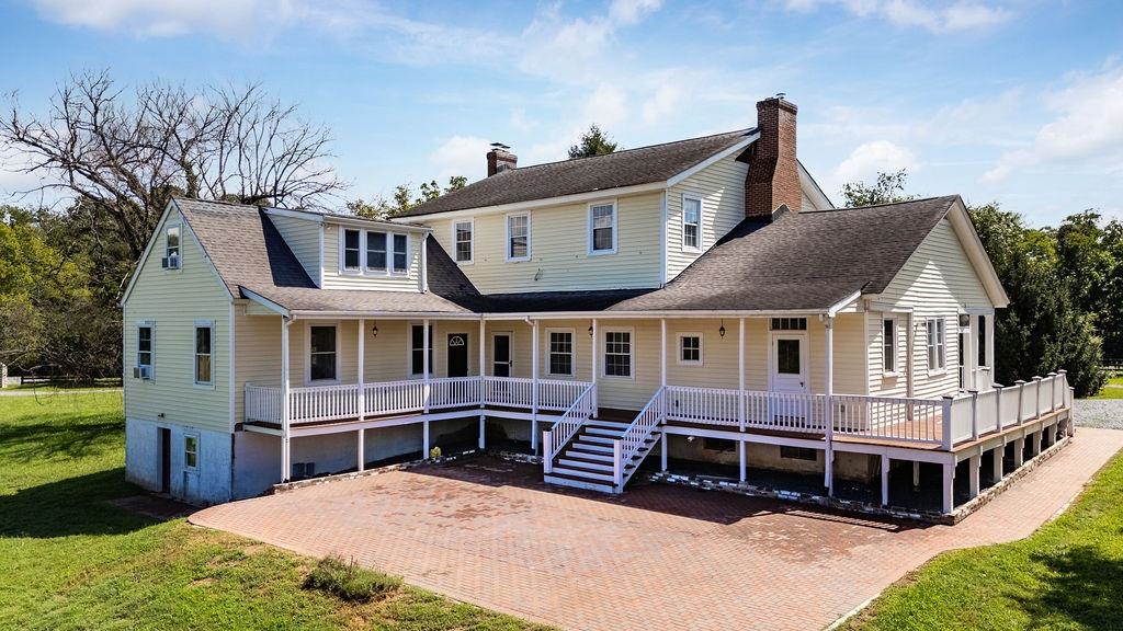 745 ALBEVANNA SPRING RD, SCOTTSVILLE, Virginia 24590, 5 Bedrooms Bedrooms, ,2 BathroomsBathrooms,Residential,Belle Haven Farm,745 ALBEVANNA SPRING RD,668632 MLS # 668632