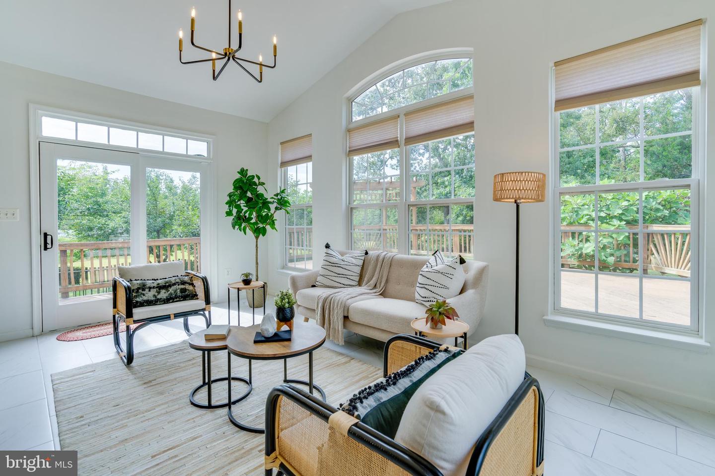 25869 SPRING FARM CIR, CHANTILLY, Virginia 20152, 4 Bedrooms Bedrooms, ,4 BathroomsBathrooms,Residential,For sale,25869 SPRING FARM CIR,VALO2102028 MLS # VALO2102028