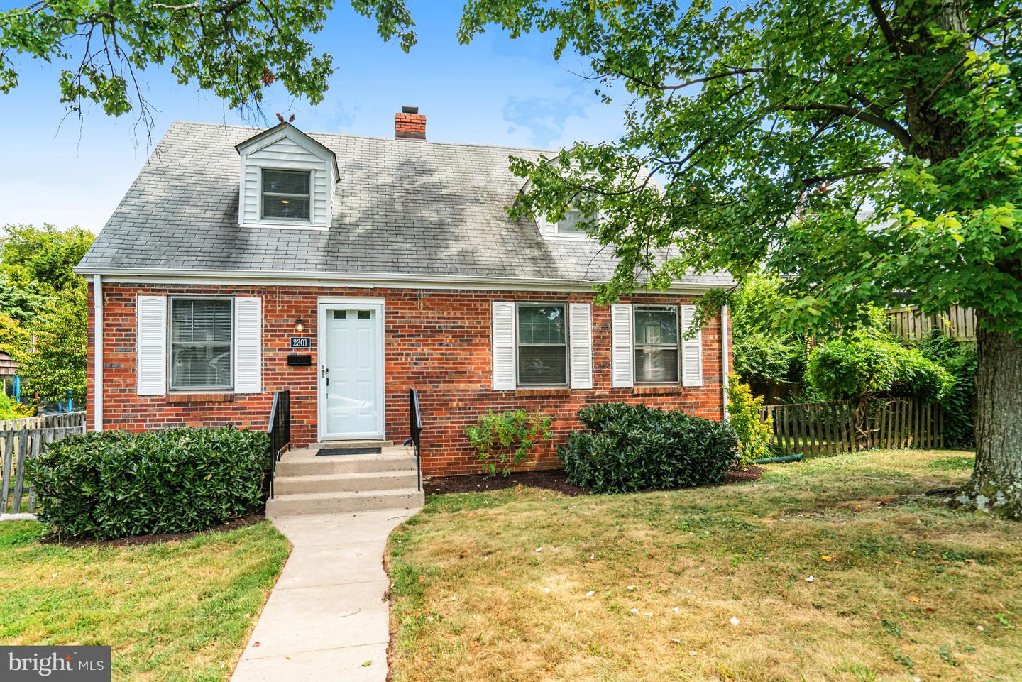 2301 N EDISON ST, ARLINGTON, Virginia 22207, 4 Bedrooms Bedrooms, ,2 BathroomsBathrooms,Residential,For sale,2301 N EDISON ST,VAAR2060960 MLS # VAAR2060960