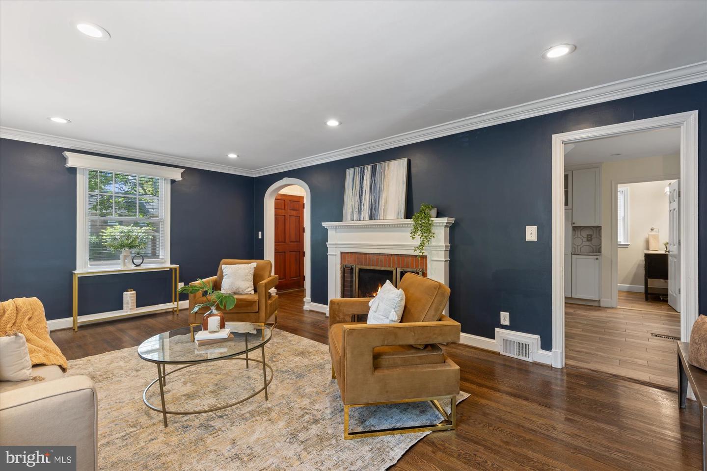 6115 WASHINGTON BLVD, ARLINGTON, Virginia 22205, 3 Bedrooms Bedrooms, ,3 BathroomsBathrooms,Residential,For sale,6115 WASHINGTON BLVD,VAAR2060966 MLS # VAAR2060966