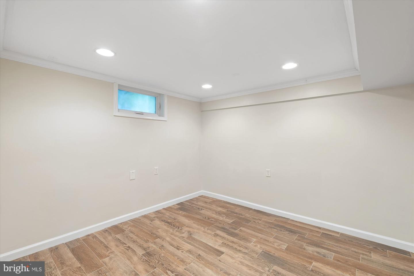 6115 WASHINGTON BLVD, ARLINGTON, Virginia 22205, 3 Bedrooms Bedrooms, ,3 BathroomsBathrooms,Residential,For sale,6115 WASHINGTON BLVD,VAAR2060966 MLS # VAAR2060966
