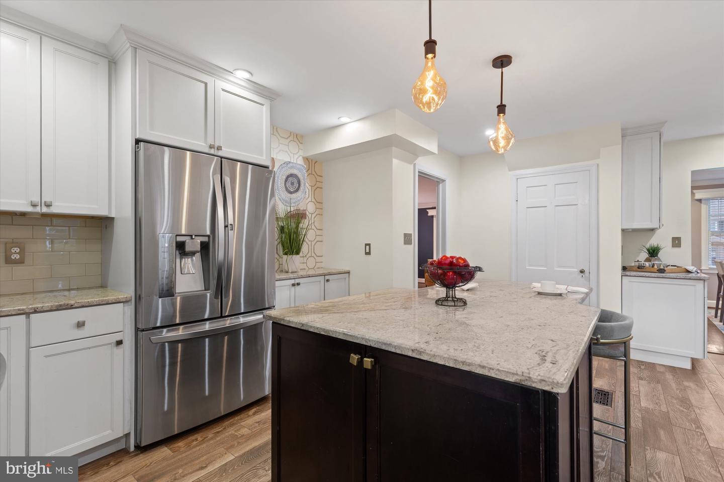 6115 WASHINGTON BLVD, ARLINGTON, Virginia 22205, 3 Bedrooms Bedrooms, ,3 BathroomsBathrooms,Residential,For sale,6115 WASHINGTON BLVD,VAAR2060966 MLS # VAAR2060966