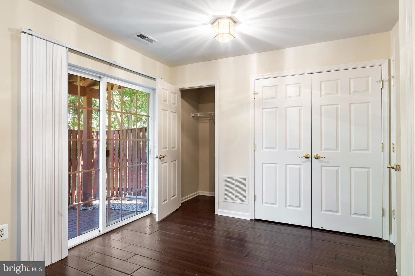 43740 CLEAR LAKE SQ, ASHBURN, Virginia 20147, 3 Bedrooms Bedrooms, ,3 BathroomsBathrooms,Residential,For sale,43740 CLEAR LAKE SQ,VALO2102496 MLS # VALO2102496
