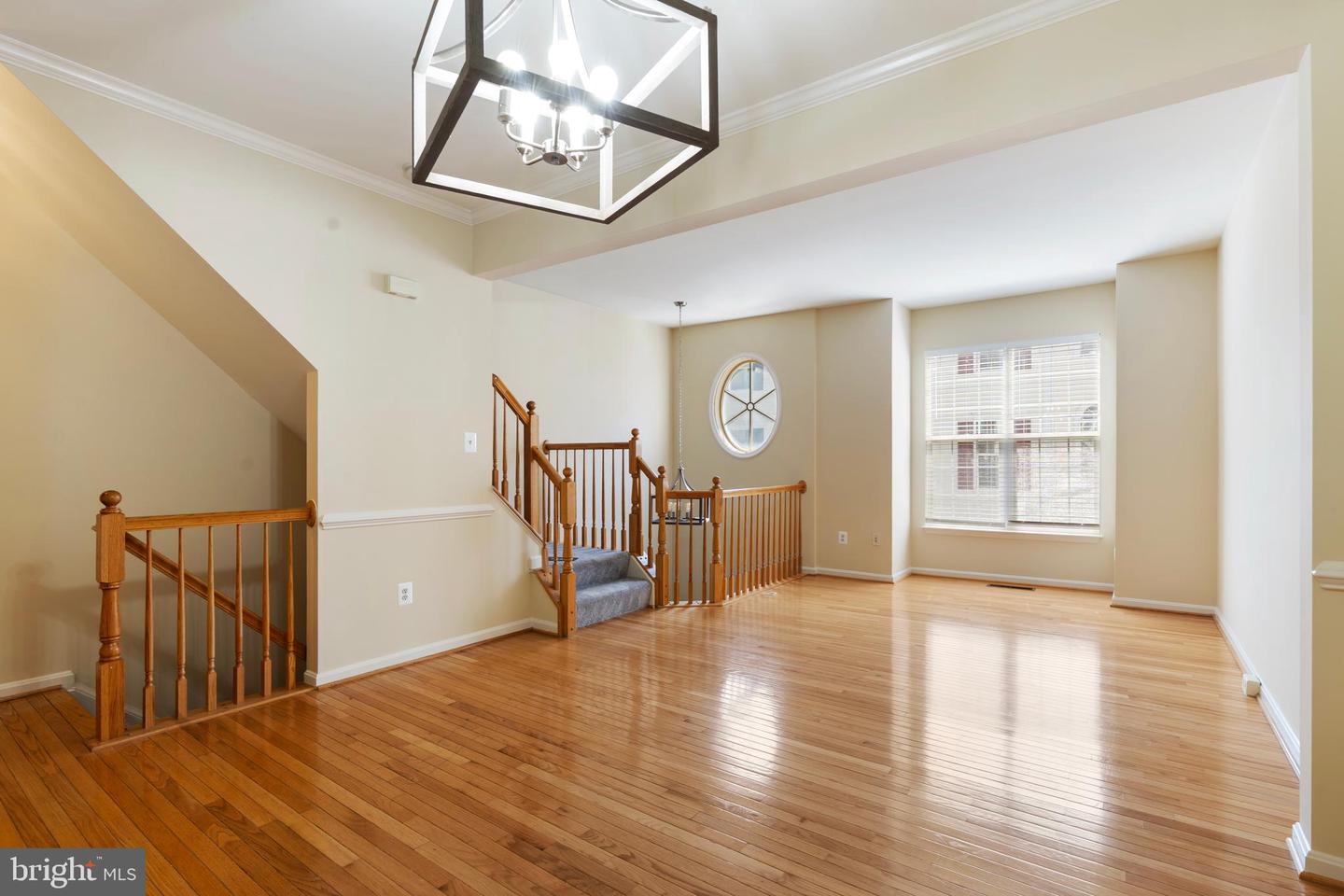 43740 CLEAR LAKE SQ, ASHBURN, Virginia 20147, 3 Bedrooms Bedrooms, ,3 BathroomsBathrooms,Residential,For sale,43740 CLEAR LAKE SQ,VALO2102496 MLS # VALO2102496