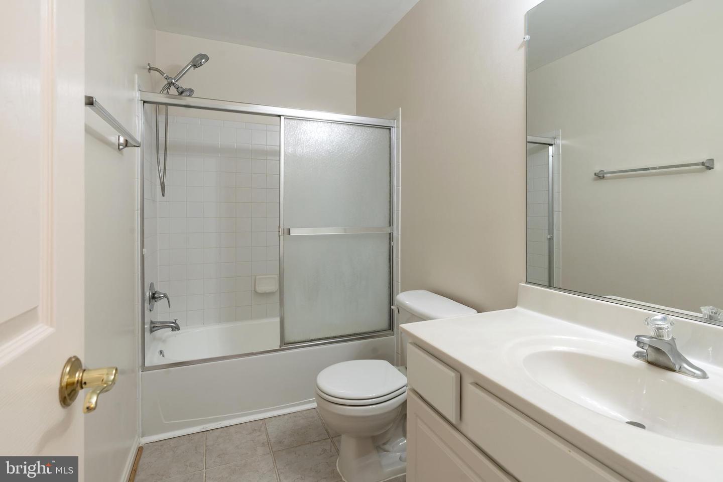 43740 CLEAR LAKE SQ, ASHBURN, Virginia 20147, 3 Bedrooms Bedrooms, ,3 BathroomsBathrooms,Residential,For sale,43740 CLEAR LAKE SQ,VALO2102496 MLS # VALO2102496