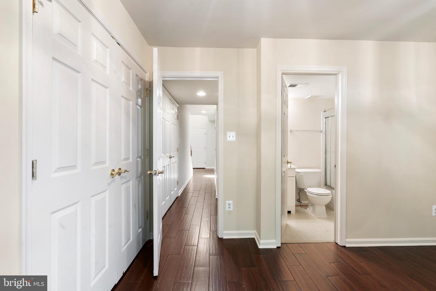 43740 CLEAR LAKE SQ, ASHBURN, Virginia 20147, 3 Bedrooms Bedrooms, ,3 BathroomsBathrooms,Residential,For sale,43740 CLEAR LAKE SQ,VALO2102496 MLS # VALO2102496