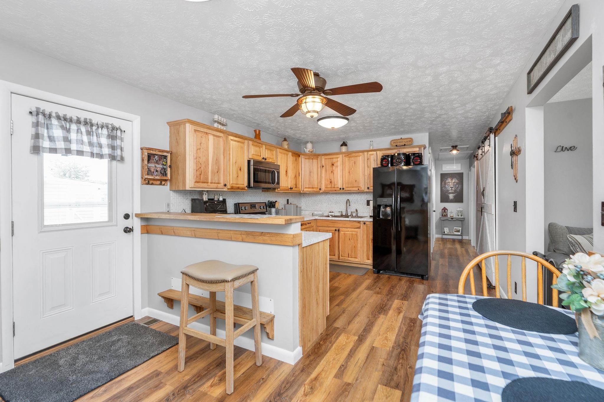 61 KENDRICK AVE, VERONA, Virginia 24482, 3 Bedrooms Bedrooms, ,1 BathroomBathrooms,Residential,61 KENDRICK AVE,668645 MLS # 668645