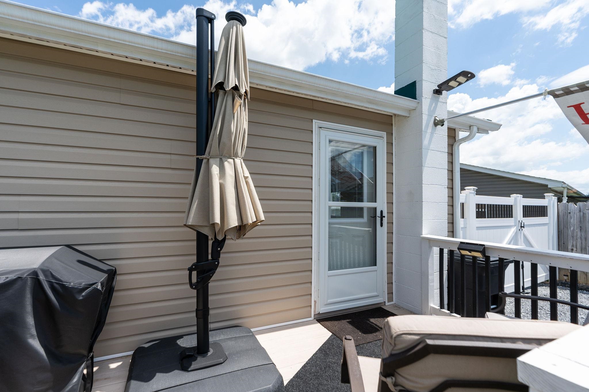 61 KENDRICK AVE, VERONA, Virginia 24482, 3 Bedrooms Bedrooms, ,1 BathroomBathrooms,Residential,61 KENDRICK AVE,668645 MLS # 668645