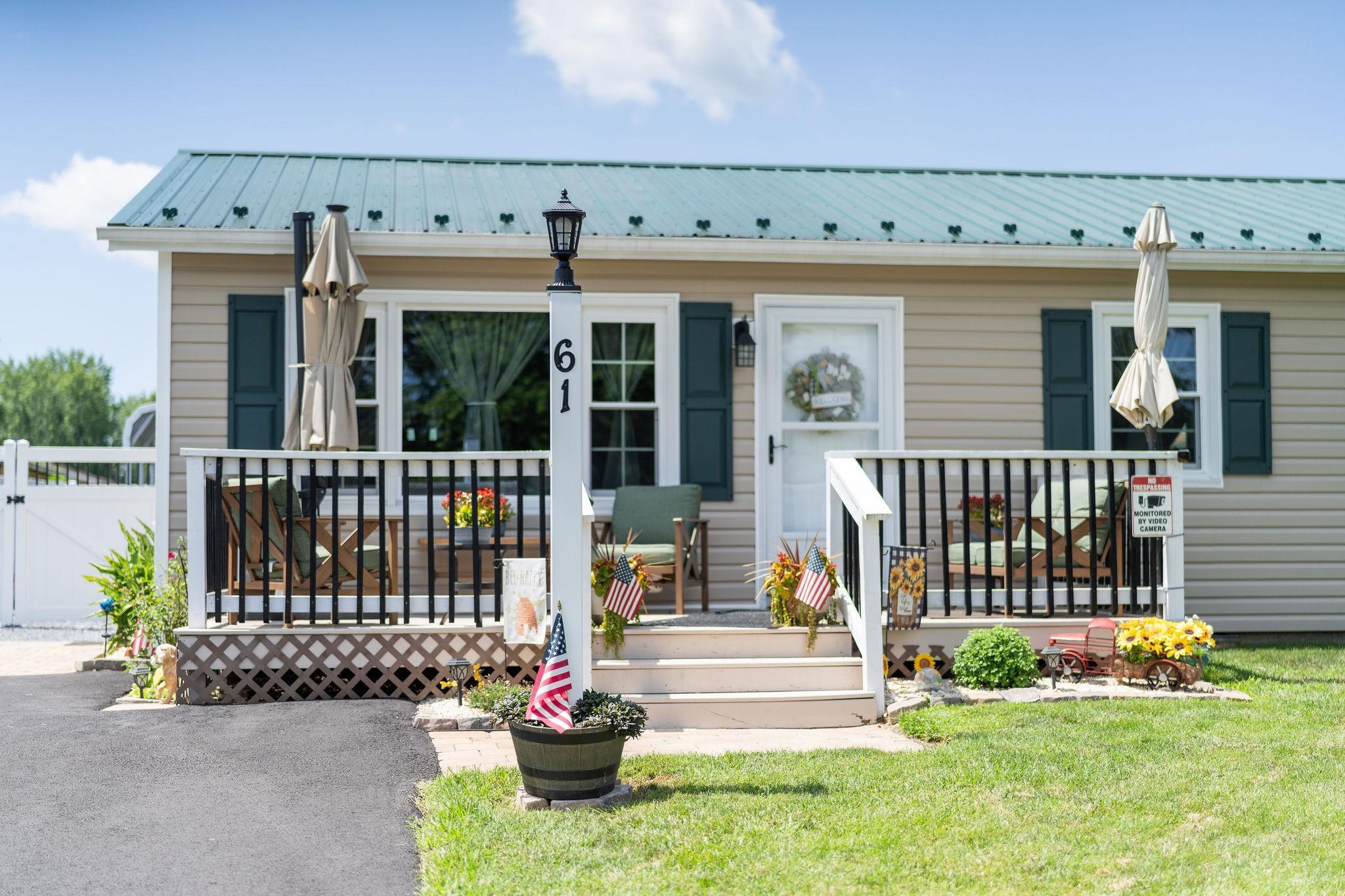 61 KENDRICK AVE, VERONA, Virginia 24482, 3 Bedrooms Bedrooms, ,1 BathroomBathrooms,Residential,61 KENDRICK AVE,668645 MLS # 668645