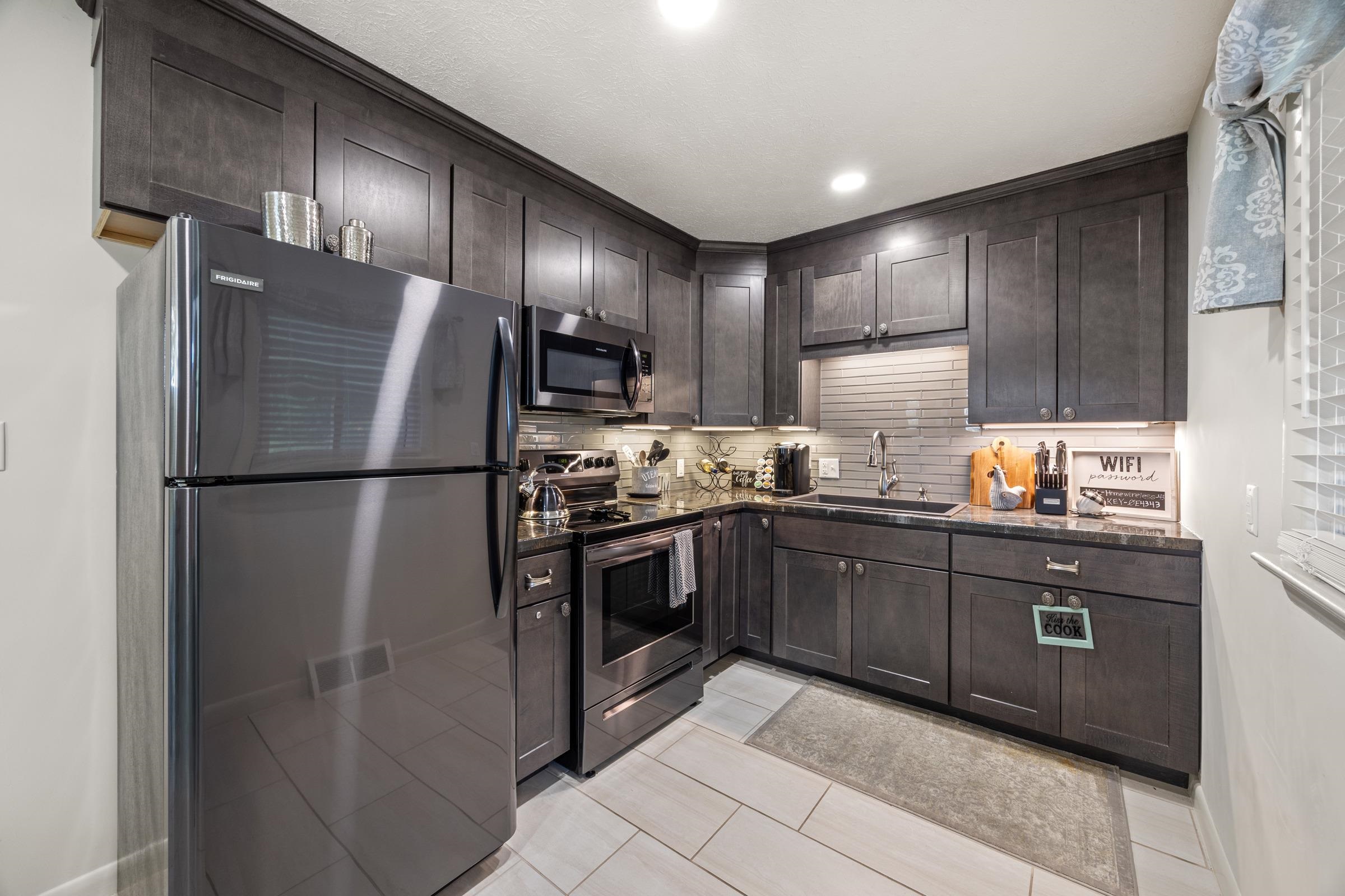 934 CLICKS LN, NEW MARKET, Virginia 22844, 1 Bedroom Bedrooms, ,1 BathroomBathrooms,Residential,934 CLICKS LN,668649 MLS # 668649