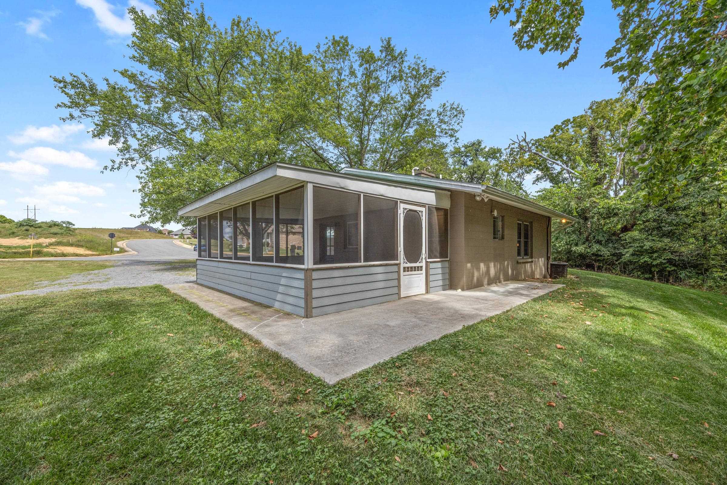 934 CLICKS LN, NEW MARKET, Virginia 22844, 1 Bedroom Bedrooms, ,1 BathroomBathrooms,Residential,934 CLICKS LN,668649 MLS # 668649