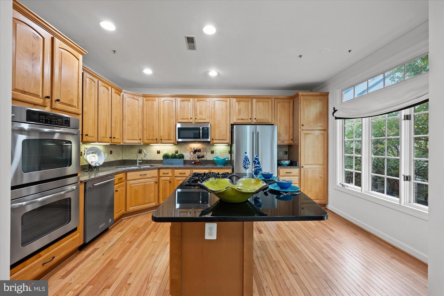 5015 WAPLE LN, ALEXANDRIA, Virginia 22304, 4 Bedrooms Bedrooms, ,4 BathroomsBathrooms,Residential,For sale,5015 WAPLE LN,VAAX2047790 MLS # VAAX2047790