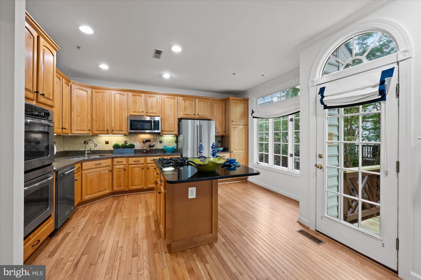 5015 WAPLE LN, ALEXANDRIA, Virginia 22304, 4 Bedrooms Bedrooms, ,4 BathroomsBathrooms,Residential,For sale,5015 WAPLE LN,VAAX2047790 MLS # VAAX2047790