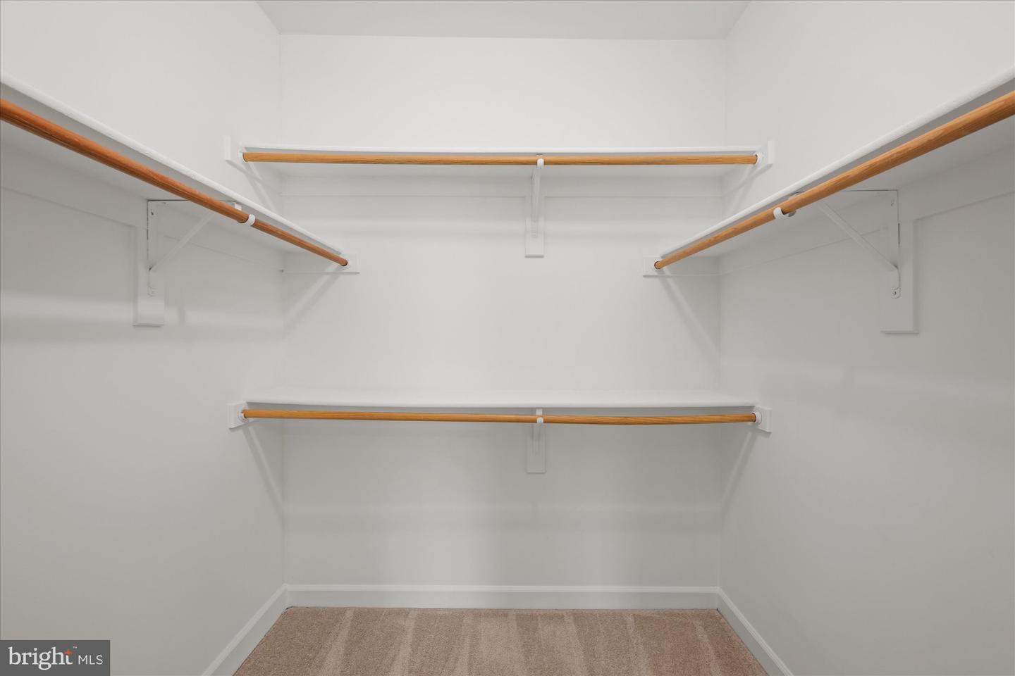 5015 WAPLE LN, ALEXANDRIA, Virginia 22304, 4 Bedrooms Bedrooms, ,4 BathroomsBathrooms,Residential,For sale,5015 WAPLE LN,VAAX2047790 MLS # VAAX2047790