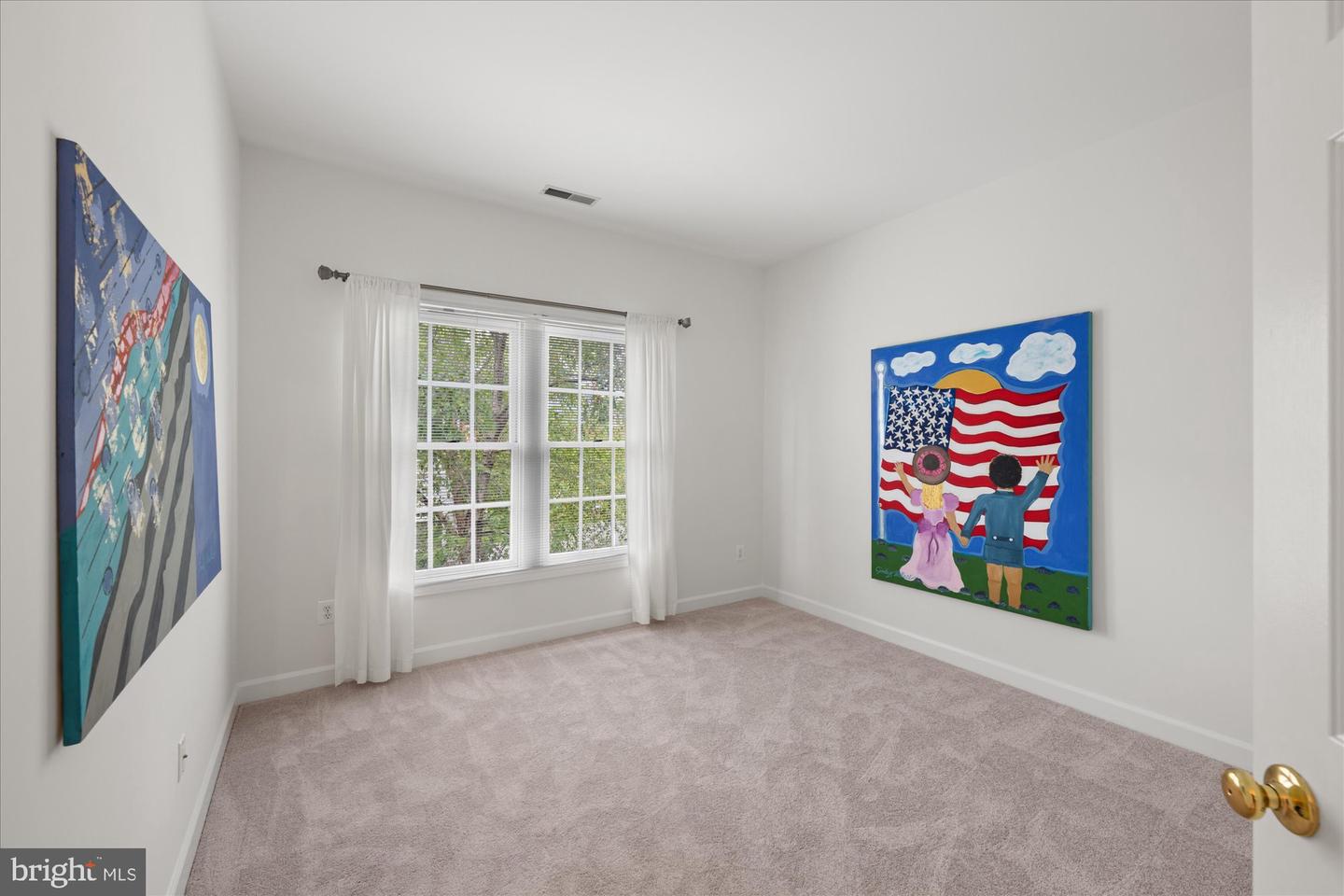 5015 WAPLE LN, ALEXANDRIA, Virginia 22304, 4 Bedrooms Bedrooms, ,4 BathroomsBathrooms,Residential,For sale,5015 WAPLE LN,VAAX2047790 MLS # VAAX2047790