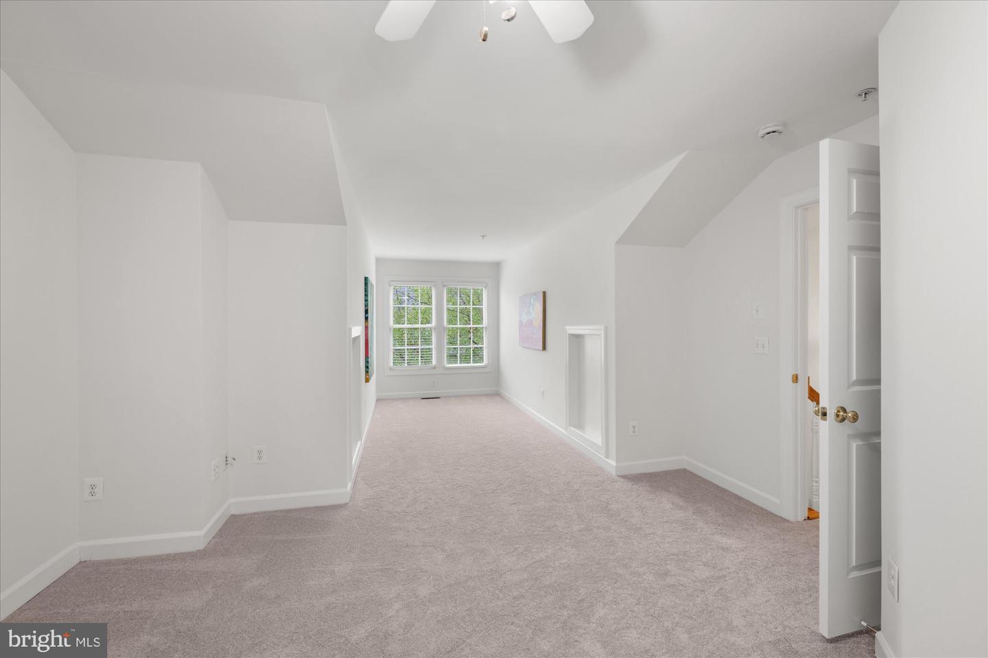 5015 WAPLE LN, ALEXANDRIA, Virginia 22304, 4 Bedrooms Bedrooms, ,4 BathroomsBathrooms,Residential,For sale,5015 WAPLE LN,VAAX2047790 MLS # VAAX2047790