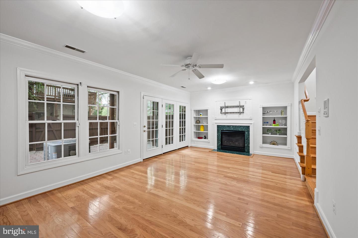 5015 WAPLE LN, ALEXANDRIA, Virginia 22304, 4 Bedrooms Bedrooms, ,4 BathroomsBathrooms,Residential,For sale,5015 WAPLE LN,VAAX2047790 MLS # VAAX2047790