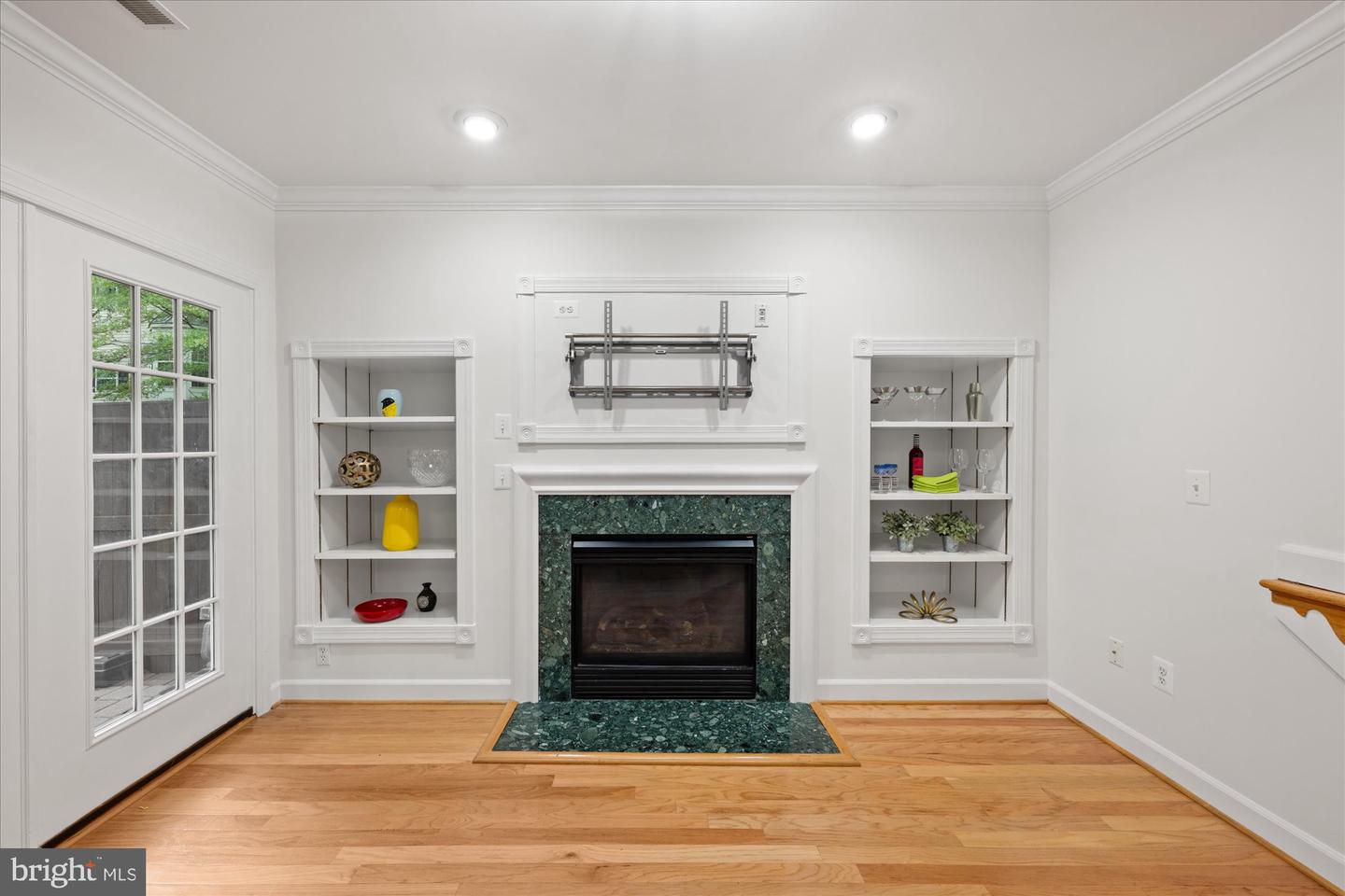 5015 WAPLE LN, ALEXANDRIA, Virginia 22304, 4 Bedrooms Bedrooms, ,4 BathroomsBathrooms,Residential,For sale,5015 WAPLE LN,VAAX2047790 MLS # VAAX2047790
