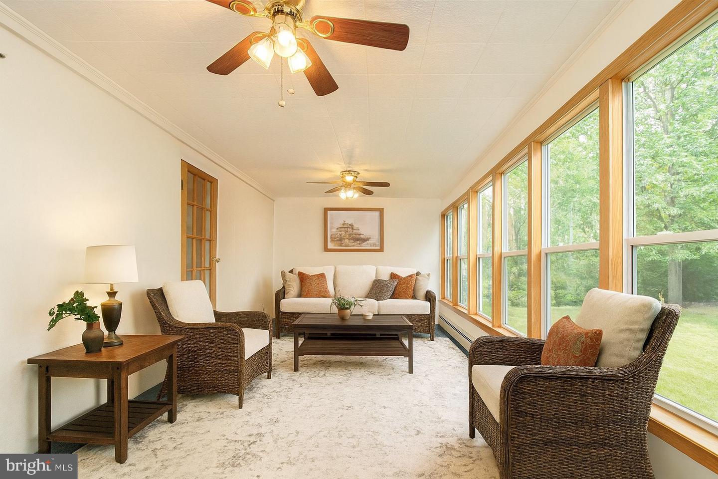 242 FOOTSTONE LN, WINCHESTER, Virginia 22603, 2 Bedrooms Bedrooms, 3 Rooms Rooms,1 BathroomBathrooms,Residential,For sale,242 FOOTSTONE LN,VAFV2035630 MLS # VAFV2035630