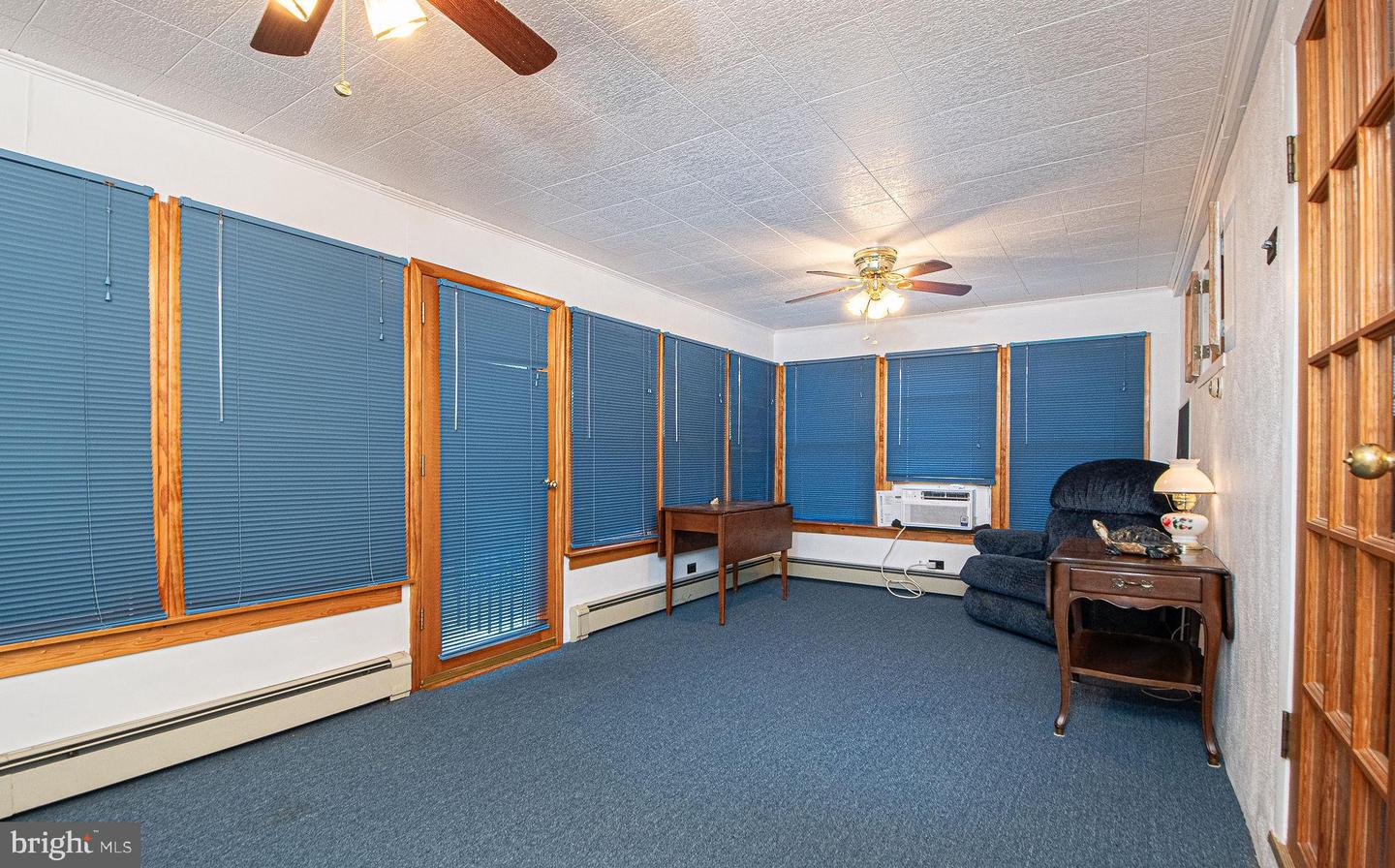 242 FOOTSTONE LN, WINCHESTER, Virginia 22603, 2 Bedrooms Bedrooms, 3 Rooms Rooms,1 BathroomBathrooms,Residential,For sale,242 FOOTSTONE LN,VAFV2035630 MLS # VAFV2035630