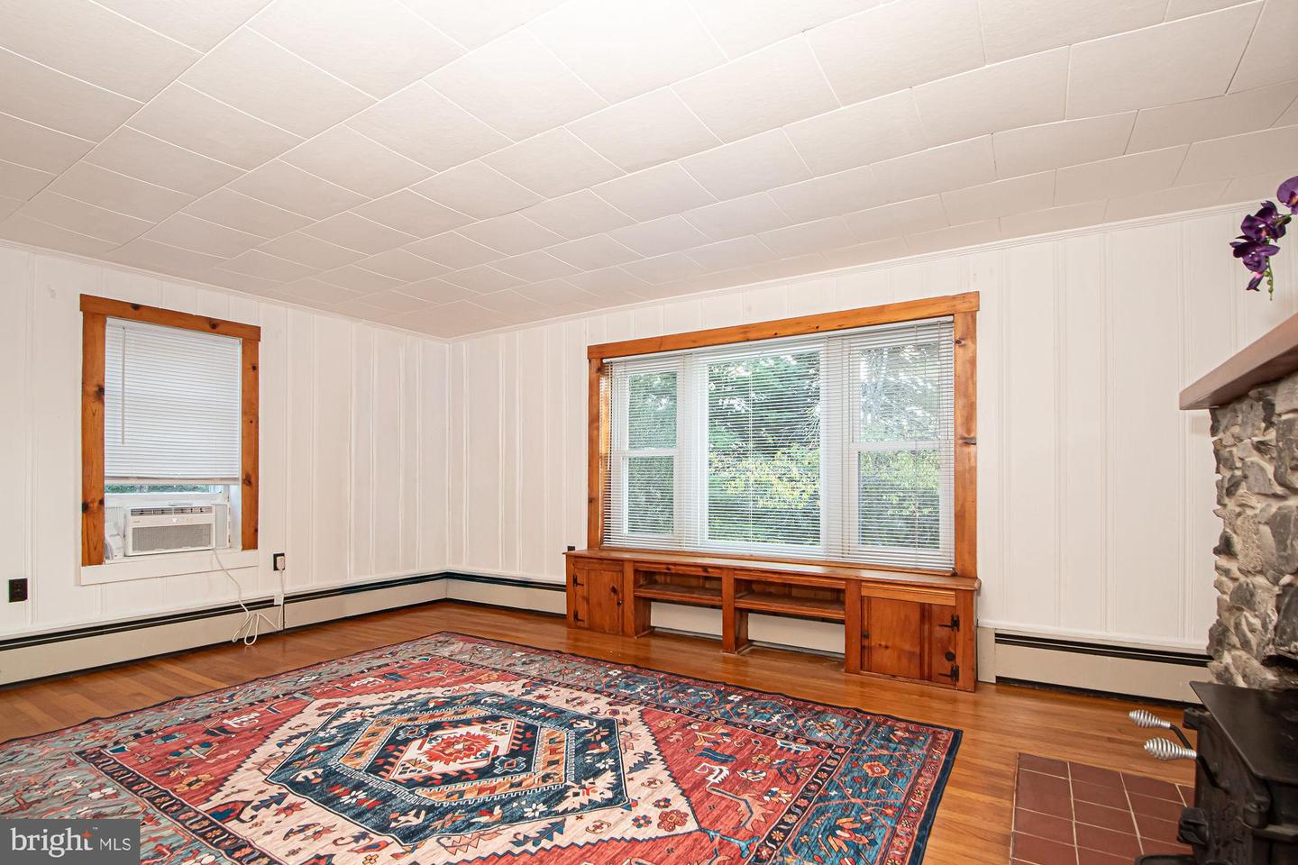 242 FOOTSTONE LN, WINCHESTER, Virginia 22603, 2 Bedrooms Bedrooms, 3 Rooms Rooms,1 BathroomBathrooms,Residential,For sale,242 FOOTSTONE LN,VAFV2035630 MLS # VAFV2035630