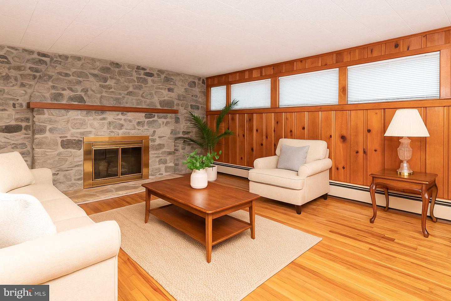 242 FOOTSTONE LN, WINCHESTER, Virginia 22603, 2 Bedrooms Bedrooms, 3 Rooms Rooms,1 BathroomBathrooms,Residential,For sale,242 FOOTSTONE LN,VAFV2035630 MLS # VAFV2035630