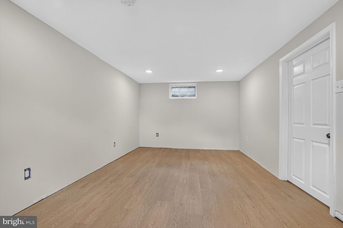 313 N GRANADA ST, ARLINGTON, Virginia 22203, 4 Bedrooms Bedrooms, ,2 BathroomsBathrooms,Residential,For sale,313 N GRANADA ST,VAAR2061584 MLS # VAAR2061584