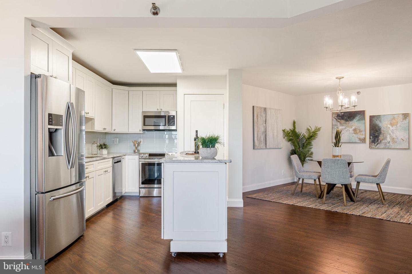 1600 N OAK ST #1125, ARLINGTON, Virginia 22209, 2 Bedrooms Bedrooms, ,2 BathroomsBathrooms,Residential,For sale,1600 N OAK ST #1125,VAAR2061702 MLS # VAAR2061702
