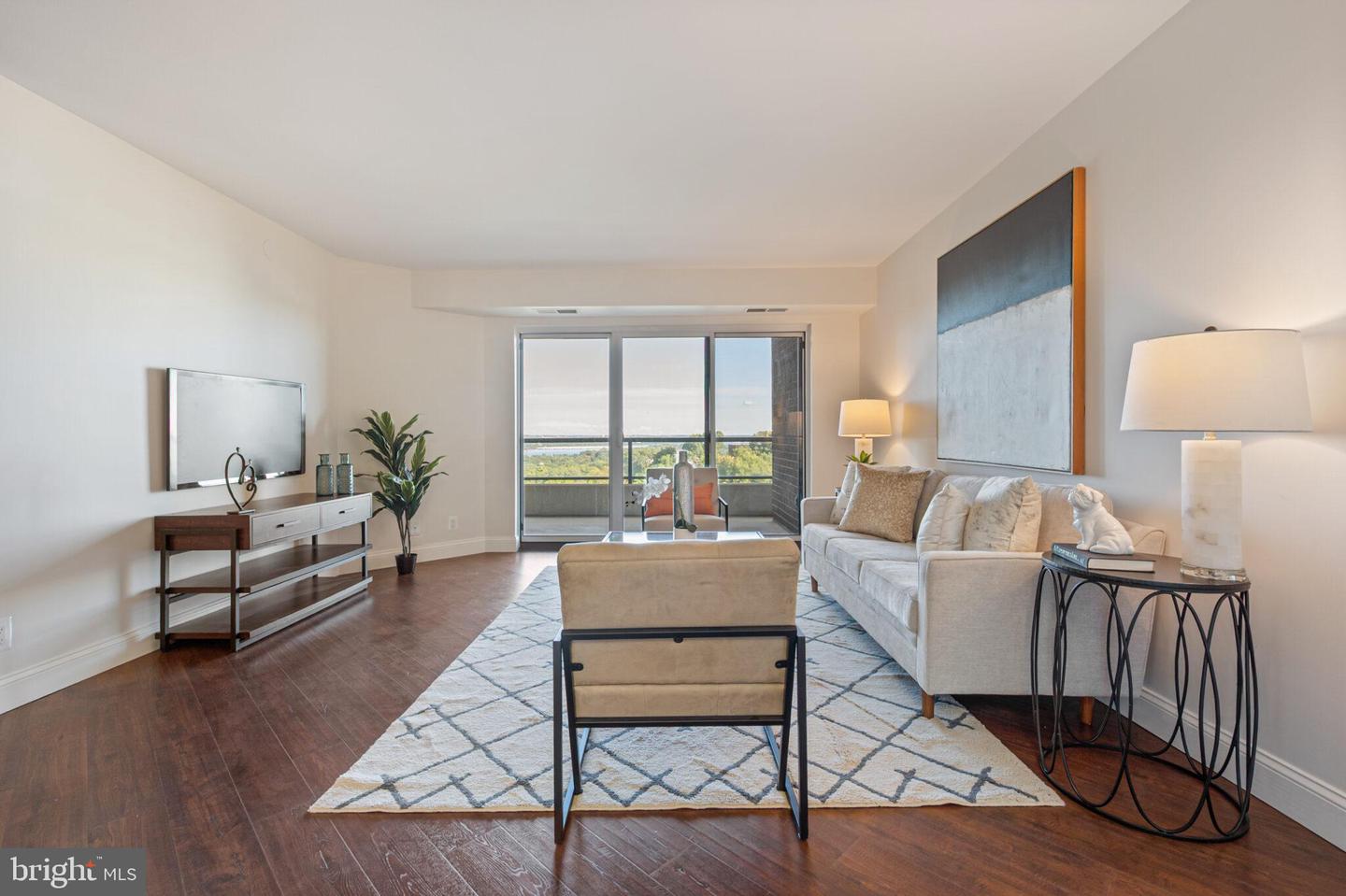 1600 N OAK ST #1125, ARLINGTON, Virginia 22209, 2 Bedrooms Bedrooms, ,2 BathroomsBathrooms,Residential,For sale,1600 N OAK ST #1125,VAAR2061702 MLS # VAAR2061702