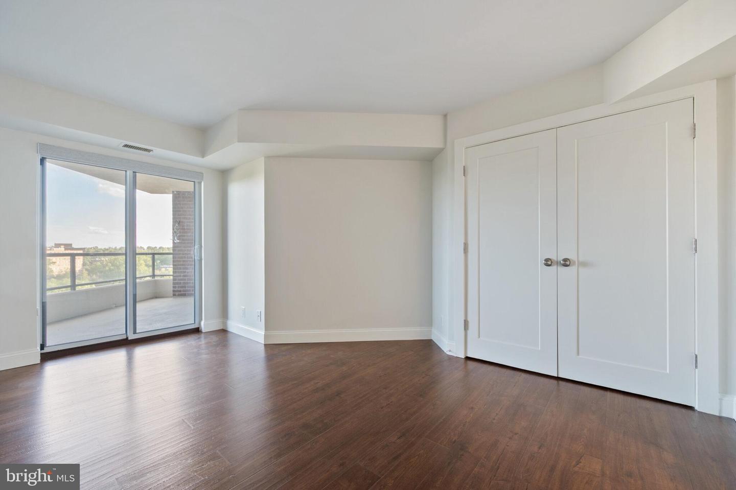 1600 N OAK ST #1125, ARLINGTON, Virginia 22209, 2 Bedrooms Bedrooms, ,2 BathroomsBathrooms,Residential,For sale,1600 N OAK ST #1125,VAAR2061702 MLS # VAAR2061702